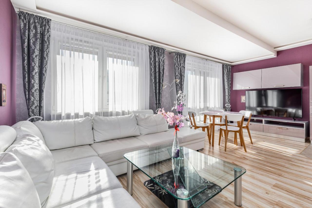 Osiedle Bocianie Gniazdo By Noclegi Renters Колобжег Екстериор снимка